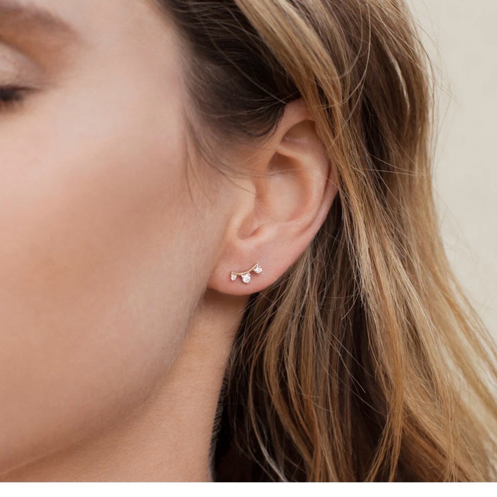Adina Reyter 3 Diamond Amigos Curve Post Earrings